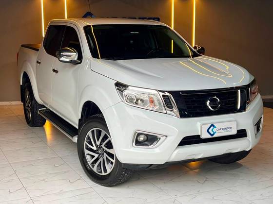 NISSAN FRONTIER 2.3 16V TURBO DIESEL XE CD 4X4 AUTOMÁTICO NISSAN FRONTIER 2.3 16V TURBO DIESEL XE CD 4X4 AUTOMÁTICO